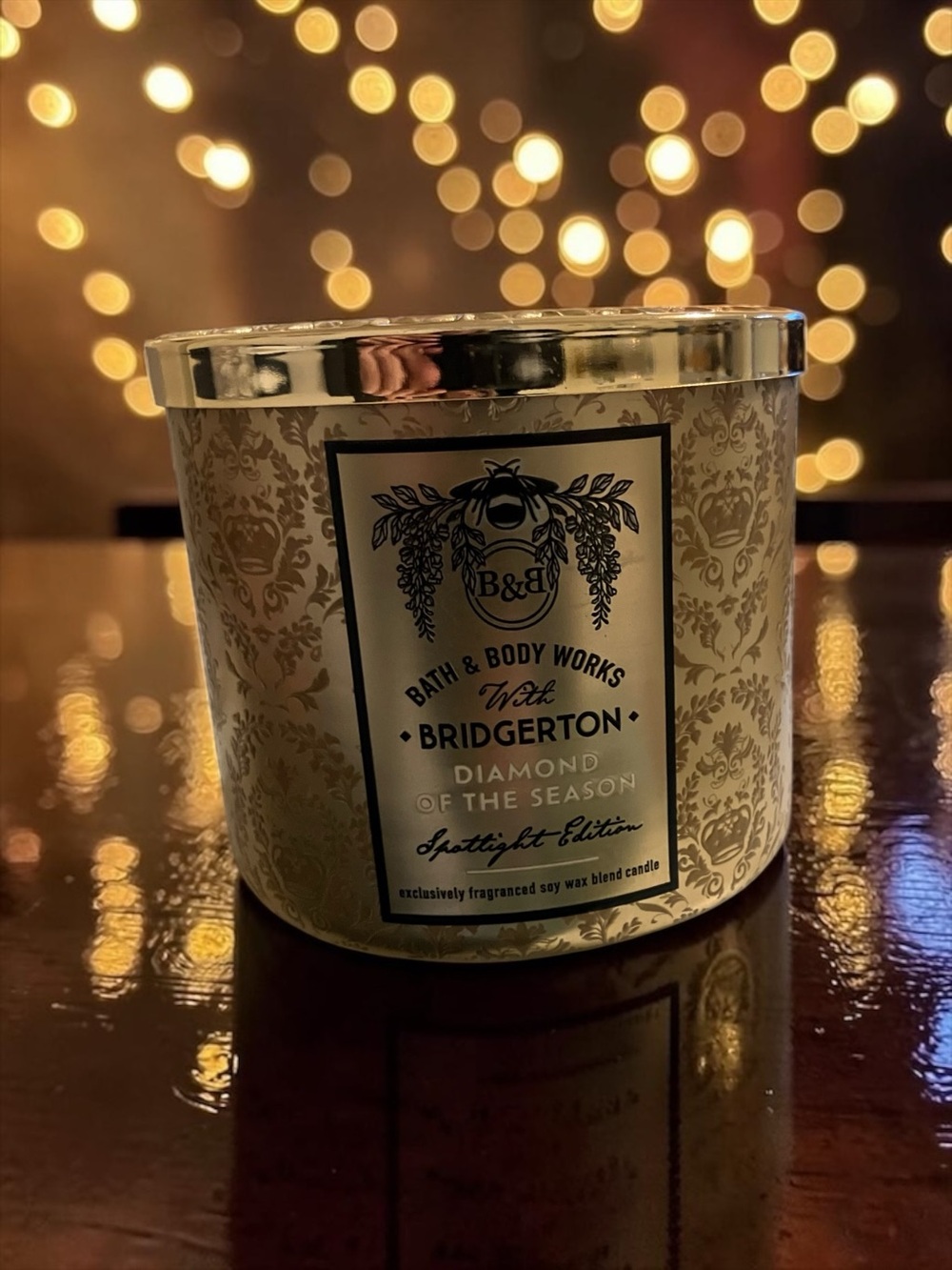 Bridgerton Diamond of the Season Candle - Gold